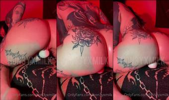 hon3yxmilk 02 12 2020 1372420006 Do you like this angle (hon3yxmilk)