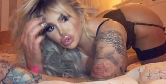 candycharms 01 12 2019 15341309 bimbo takes it all (candycharms)
