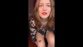 asshole & lip sniff - December 05, 2022 (maggierosexo)