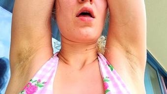 Sniff Sweaty Summer Armpits (Goddess Vanessa)