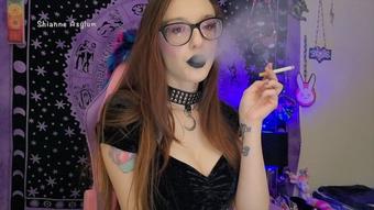 Shi-Kitty-1St-Date-Confessions-Smoking-Fetish (Shi Kitty)