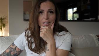 Reluctant Babysitter Fucks (yogabella)