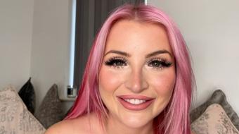 Mesmerised into being gay (CutieDaisyMay093)
