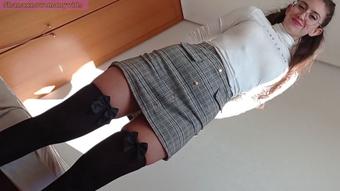 FETISH CHANGE MAXI PAD OUTDOOR UPSKIRT (Shanaxnow)