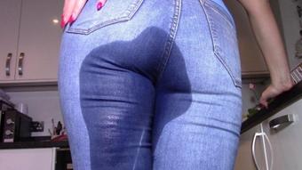 Evamarie88 My Jean Wetting Fetish (Evamarie88)