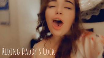 Riding Daddys Cock (Lexxiblakk)