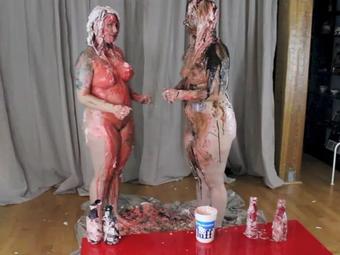 Freshie Juice Wet And Messy Fun With Ramona Flour (Freshie Juice)