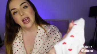 Tainted Maitrise - Clean My Sweaty Feet Pov (Tainted Maitrise)