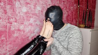 Foot humiliation up close - March 08, 2023 (MoneyGoddesss)