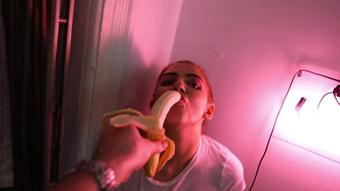 theamandanicole 12 12 2018 17763145 I clearly have an oral fixation (theamandanicole)