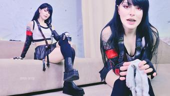 Tifa Lockhart masturbates with panties in her pussy (SpookyBoogie)