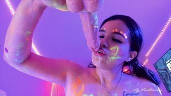Black Light Show Deep Throat And Squirt (My Cheetara)