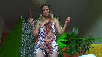 Queen KONG In Skin Suit FLEXING (Goddess Vanessa)