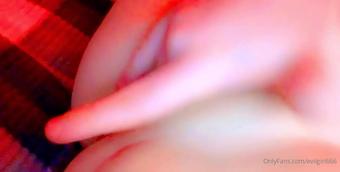 evilgirl666 02 07 2020 490258410 Pussy play  (evilgirl666)