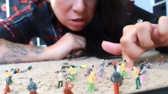 Giantess gets Ambushed (Drea_xoxo)