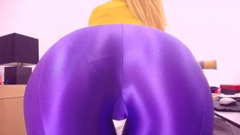 Lots of shiny ass in spandex pantyhose (SexyTeacher1)