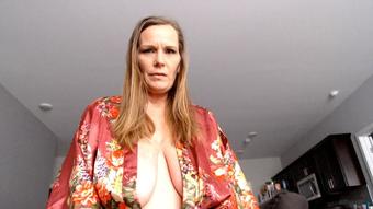 Pause your video game kiddo - March 03, 2021 (Kimi The Milf Mommy)