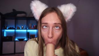 Sloppy facefuck with ahegao face - Jan 9, 2022 (VictoriaLovesMe)