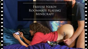Freeuse Nerdy Roommate playing Minecraft (Mixxxie)