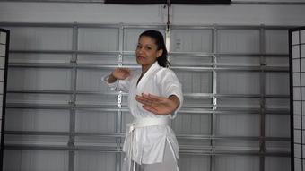 CALISA'S STRONG HANDS & KARATE CHOPS - January 17, 2023 (RoxieRaeFetish)