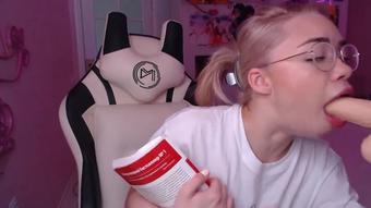 Shy Nerdy Girl Is Sucking Teachers Cock - May 25, 2022 (MiaMelone)