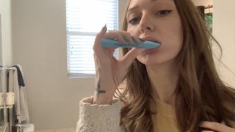 501. Brushing My Teeth (HARPERMADI)