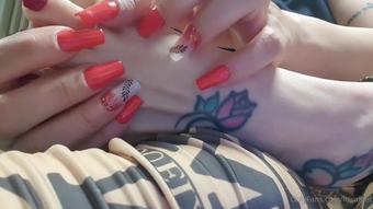 loirafeet 02 09 2022 2584256891 0h5rzza07w306pfgval21 source (loirafeet)