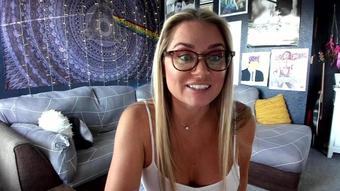 Cuck Son Series Keeping U On Your Toes (LauranVickers)