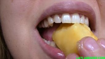 Big Mouth, Big Chews: Pineapple Chunks (LaylasFuckingClips)