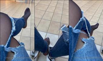 queenfeetred 02 03 2022 2379987874 Letâs celebrate   (queenfeetred)