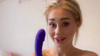 NEW DILDO | APRIL MAE (Aprilmaexox)