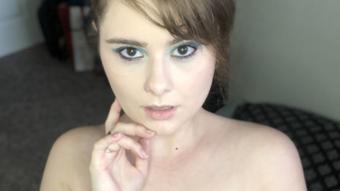 Your Daughter's Friend Seduces You (desiwoods420)