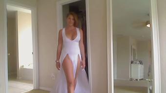The Wedding Dress (LauranVickers)
