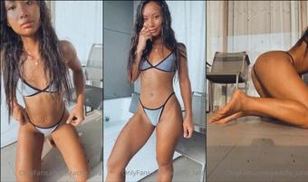peachy_tara 02 02 2022 2326871623 Trying on this new bikini  what you think  Pass or fuck (peachy_tara)