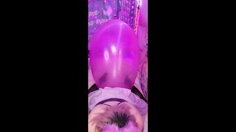 BBW pops 87" XXL banner while riding - November 03, 2021 (GothAmber)