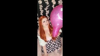 BBW Ginger Blows Pink Smile Balloon - March 07, 2022 (GothAmber)