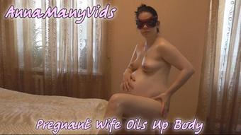 Annamanyvids Pregnant Wife Oils Up Body (AnnaManyVids)