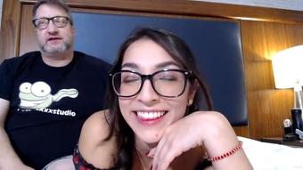 Hanging out with Madison Wilde (TadPoleXXXStudio)