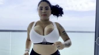 Jogging and Jumping Jacks with Kim Velez (AngelBewbs)