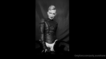 polly eurethane tm 29 07 2022 2540027833 slick solo toy session with alien vibes like what you see how me 3 (polly_eurethane_tm)
