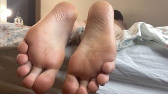 Kneel at my feet and worship them (wow_adele)