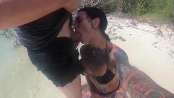 badninax 07 09 2021 2213891639 after took a break from the kayak i decide to suck his dick at the little island radag (badninax)