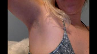 Armpit Fetish: Worship My Armpit ** Foot fetish (TABOOTHA_QUEENx)