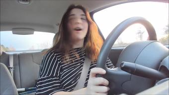 Bigbuttbooty Fingering Myself While Driving (BigButtBooty)
