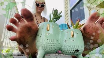 Gardening Goddess IV: Succulent Soles - July 17, 2021 (MissMelancholyMoe)