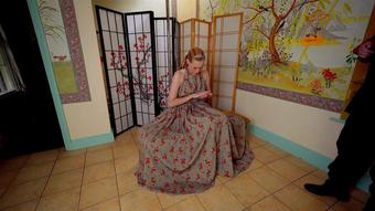 Ariel Anderssen Being Mean To The Queen (Ariel Anderssen)