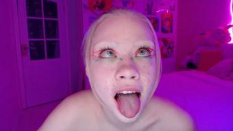 Exotic MakeUp White Eyebrow Ahegao - February 26, 2022 (MiaMelone)