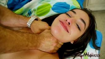1MIN Emily Willis facial by Chad White - June 20, 2021 (chadwhitexxx)