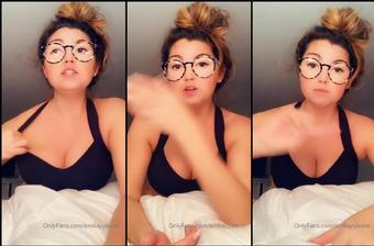 emilayyanne 05 09 2019 57765663 Swipe to hear me explain why it takes so long to message you back on here  Excuse my morni (emilayyanne)