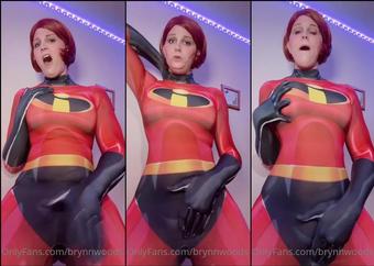 brynnwoods 02 12 2021 2290692938 helen aka mrs incredible is clearly a very sexual woman you know she can be as tight as (brynnwoods)